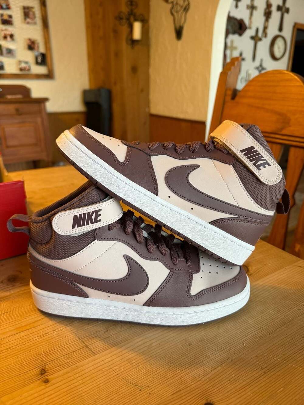 Nike Court Borough Mid 2 Size 5Y Brown Pink Sneakers